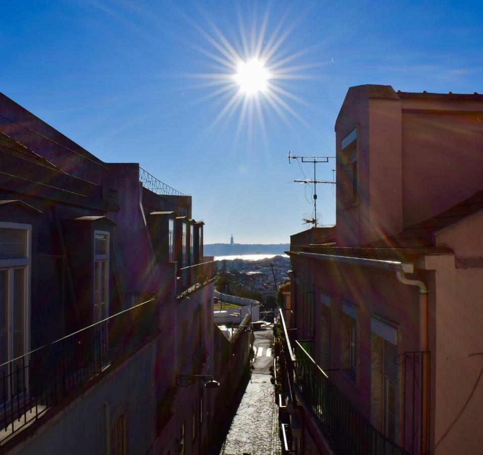 Elegant Riverview Apartment In Historical Lisboa 外观 照片